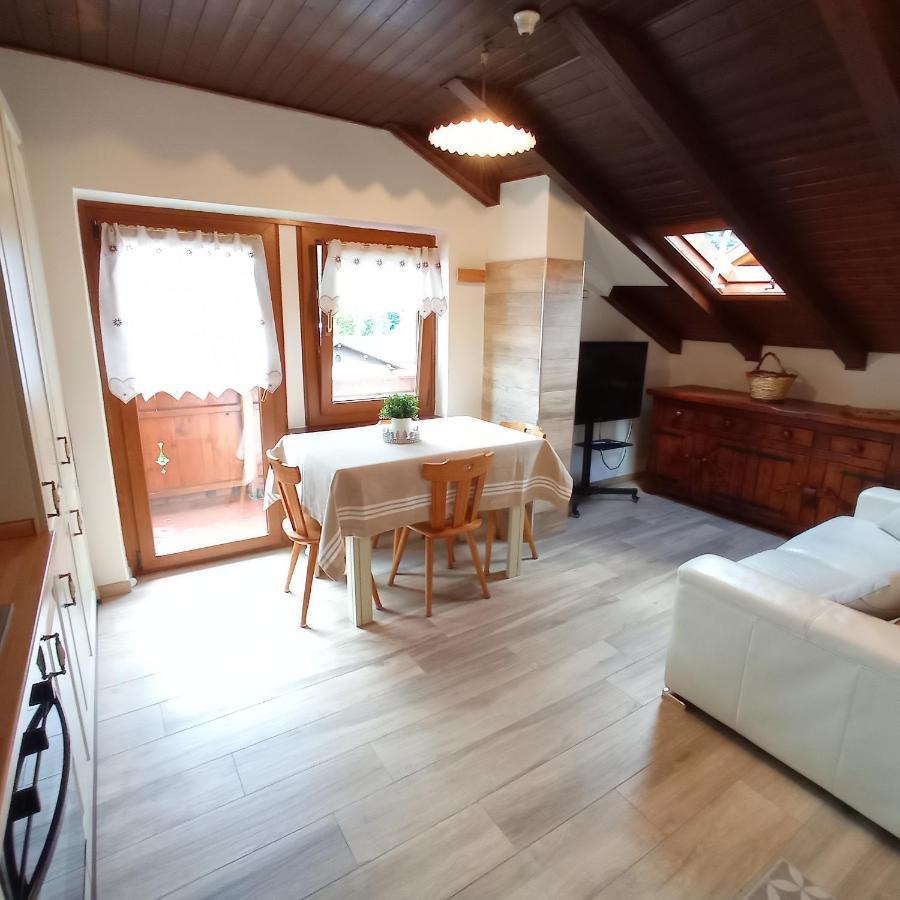 Ferienwohnung La Mansarda Di Sabina. Fiera Di Primiero Exterior foto
